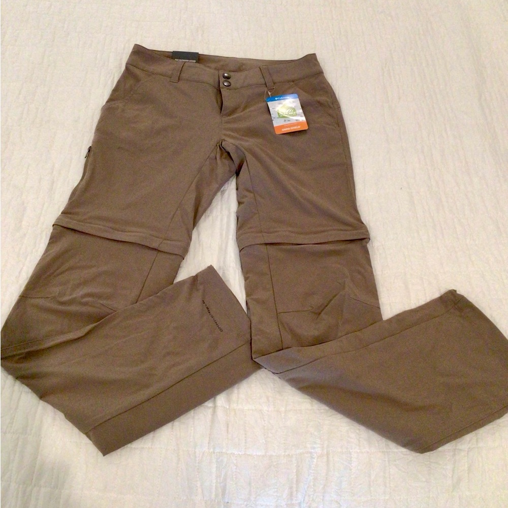 Columbia Omni Shield Hiking Pants/Shorts-size 4 Woman’s-Camel Color-NWT